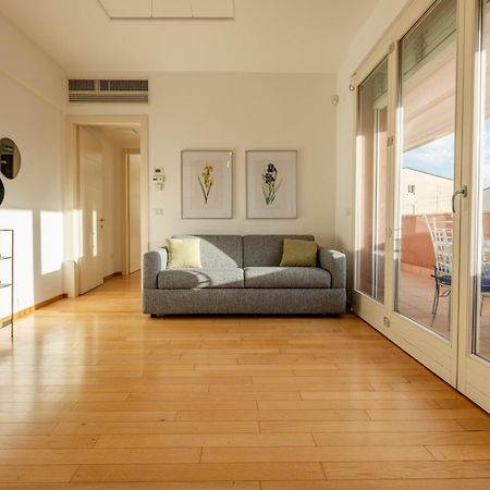Appartamento Iris -Due Ampie Terrazze Vista Duomo Firenze Kültér fotó